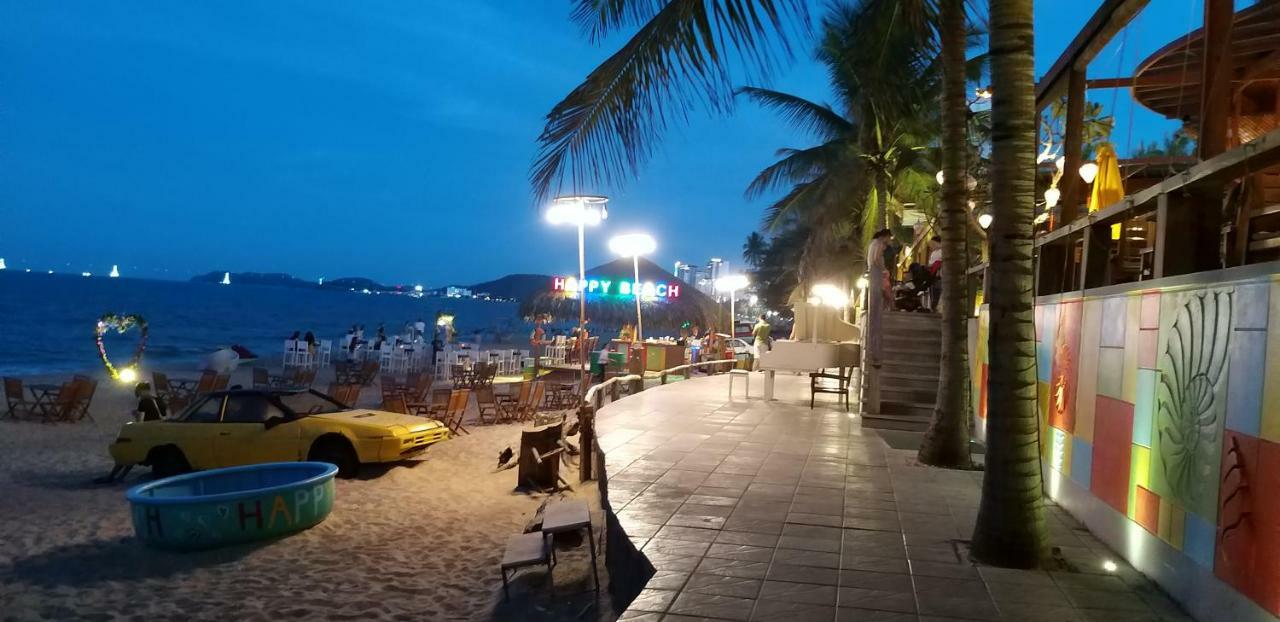 Ponys Hotel Nha Trang Bagian luar foto